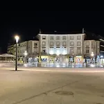 Praca Al * São João da Madeira