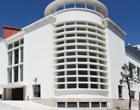 Praca Al Daire São João da Madeira