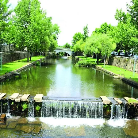 Praca Al Lejlighed São João da Madeira