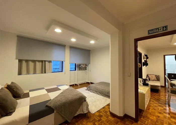 Praca Al Apartament